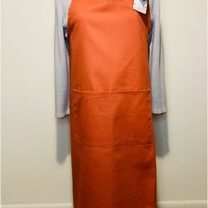 TEFLON  DEEP ORANGE APRON